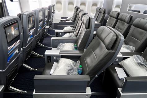 aa premium economy 777